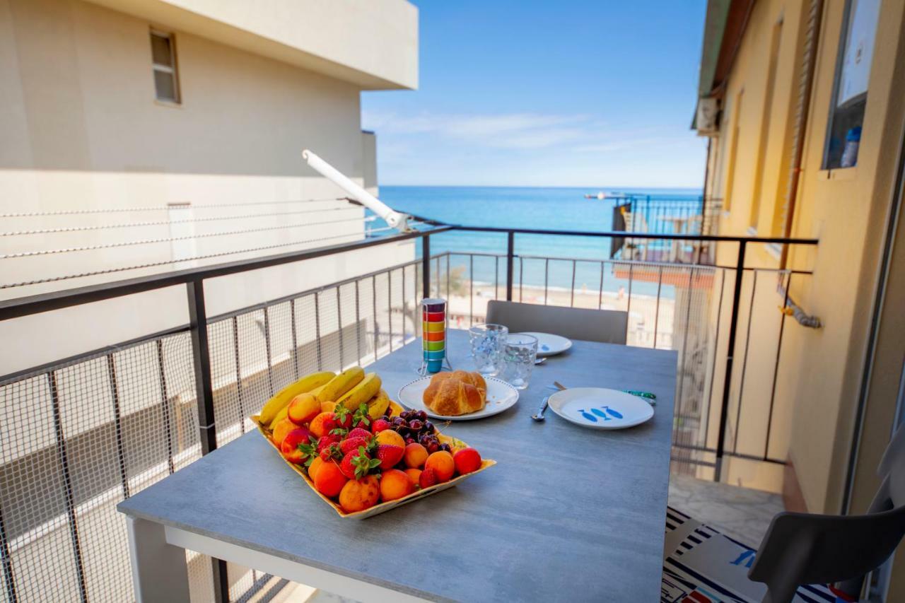 House Giardina Apartment Cefalu Bagian luar foto